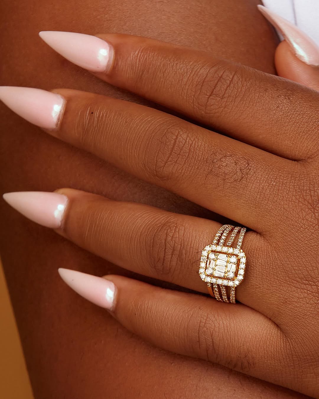 Royal Lovely Emerald Cut Natural Diamond Engagement Ring in 18K Gold