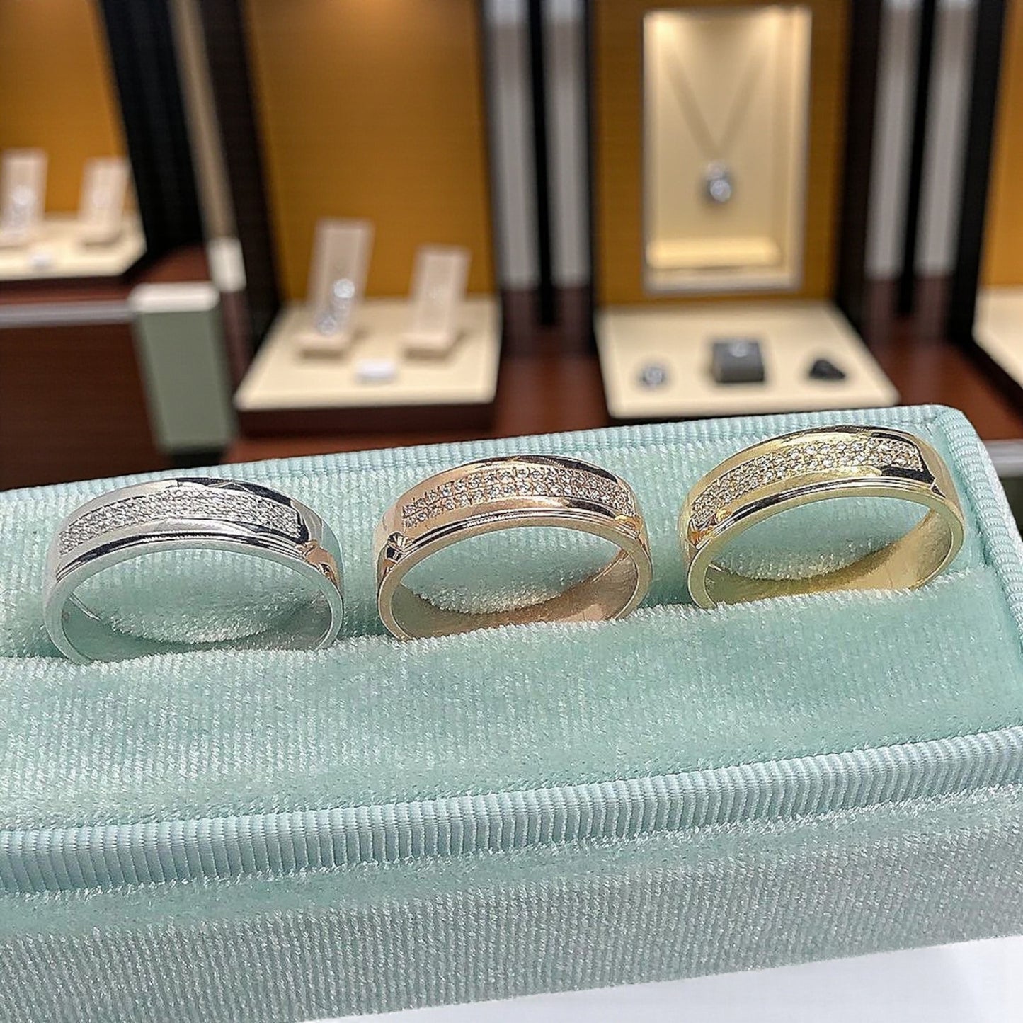 Zion Natural Diamond Band in 18K Gold