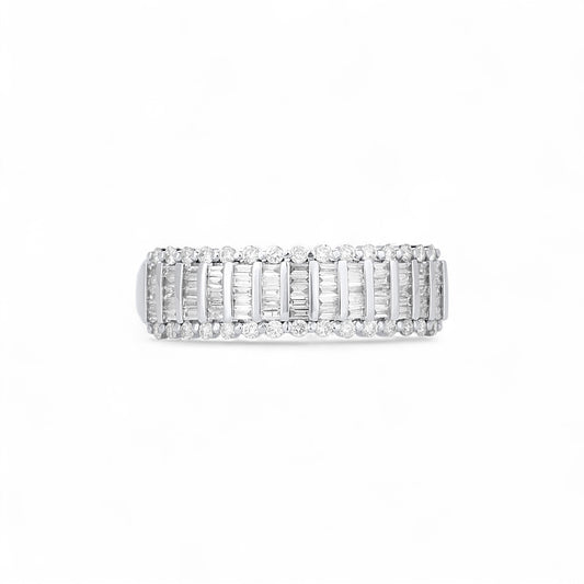 Tobo Baguette Diamond Band in 18KT Gold
