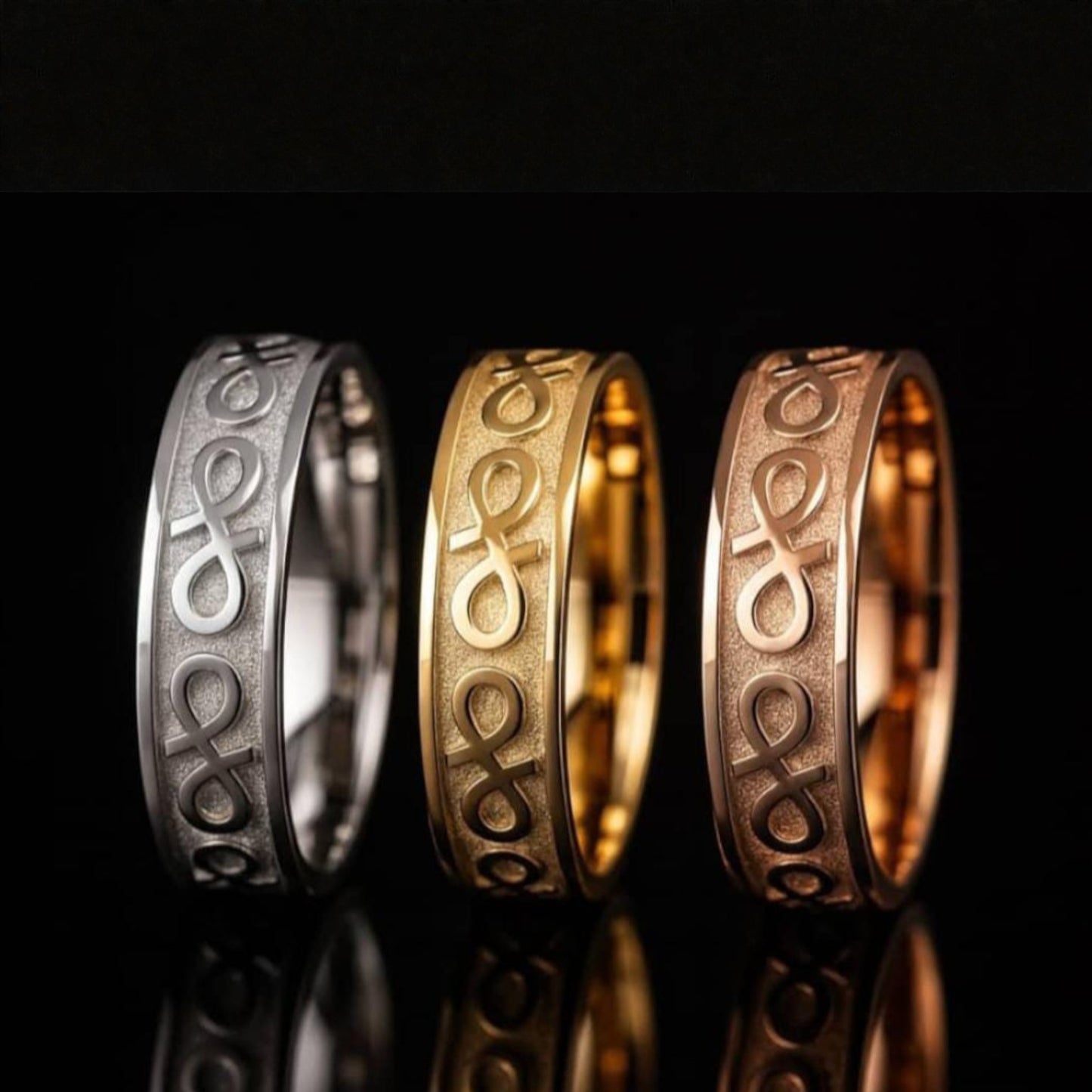 Infnie Love Band in 18KT Gold