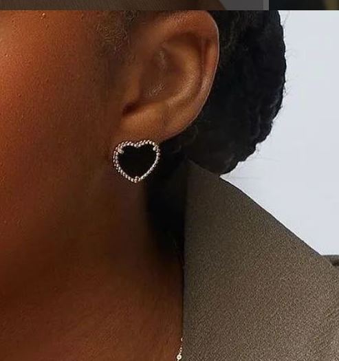 The Core Agate Studs in 18K Gold